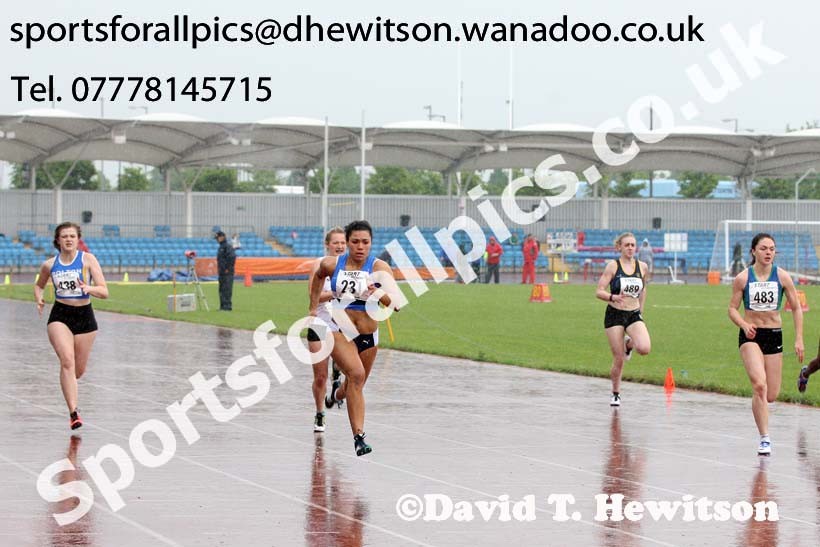 Womens under-20s 100 metres, Northern Championships, Sport City, Manchester. Photo: David T. Hewitson/Sports for All Pics